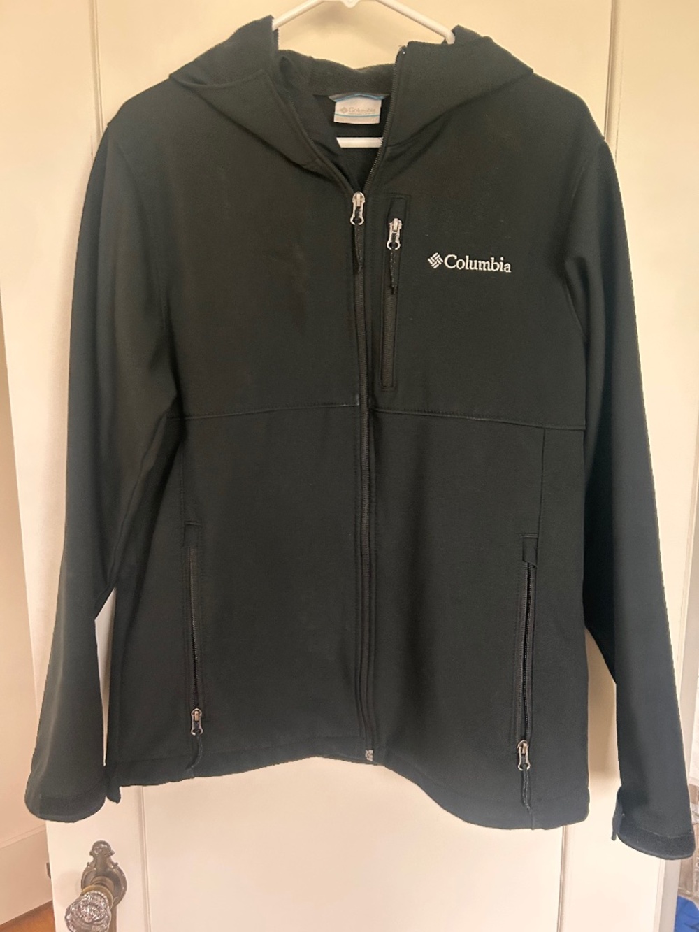 Men’s Columbia soft shell hooded jacket full zip size medium